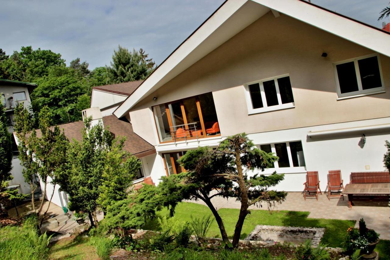 Vila Prag ภายนอก รูปภาพ