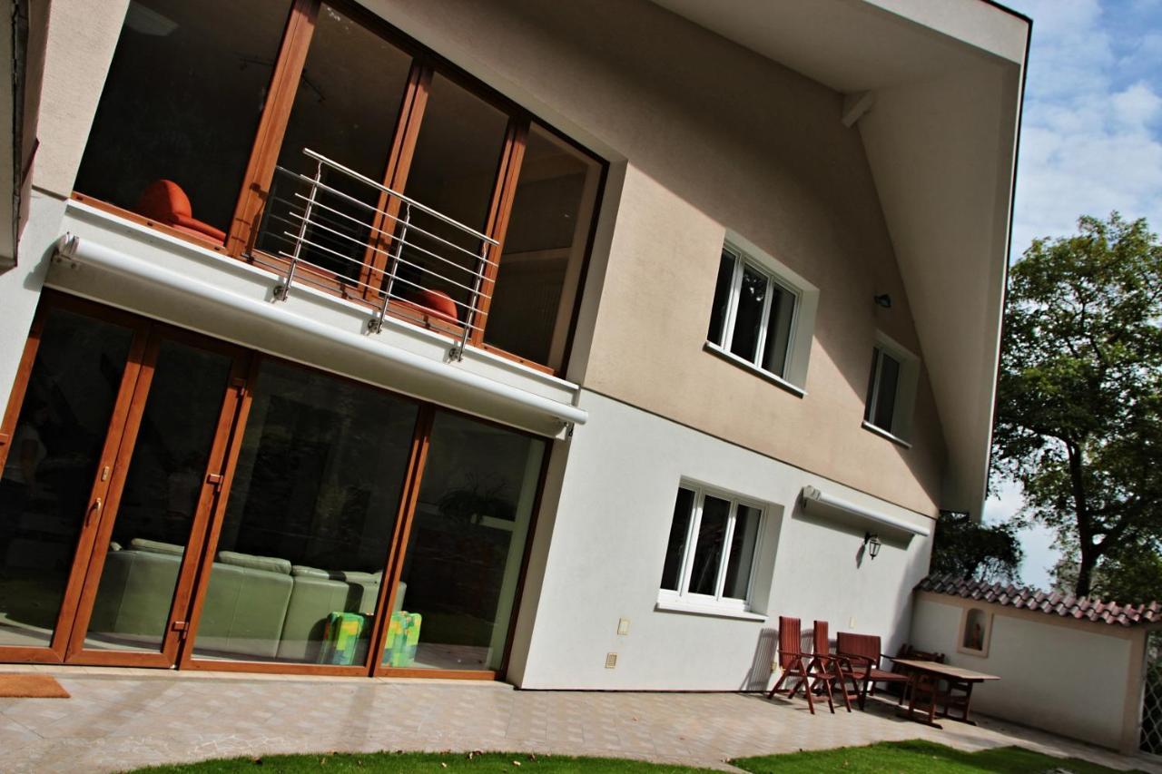 Vila Prag ภายนอก รูปภาพ